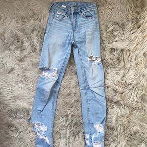 American eagle ripped jeans